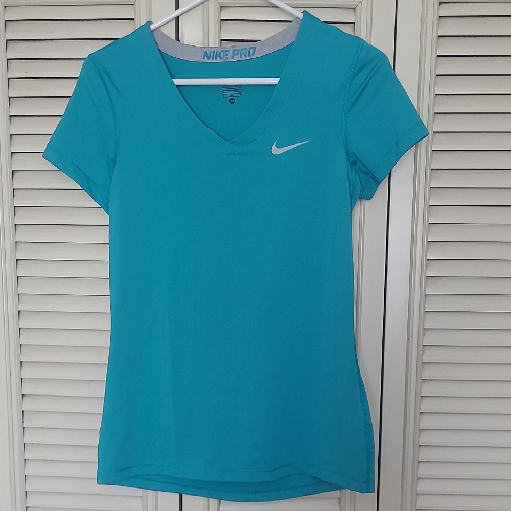 Nike Women's Teal V-Neck Top